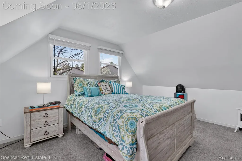 604 Gaffney Highland Charter Township MI 48356
