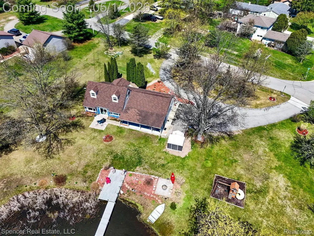 604 Gaffney Highland Charter Township MI 48356