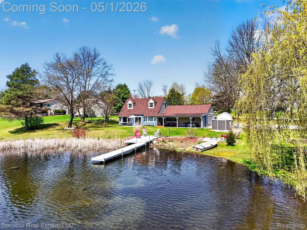 604 Gaffney Highland Charter Township MI 48356