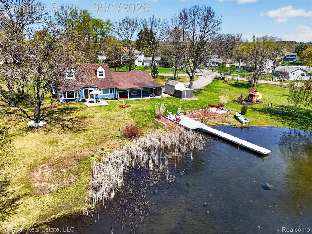 604 Gaffney Highland Charter Township MI 48356