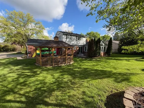 9739 Waterway Drive N Grosse Ile Township MI 48138