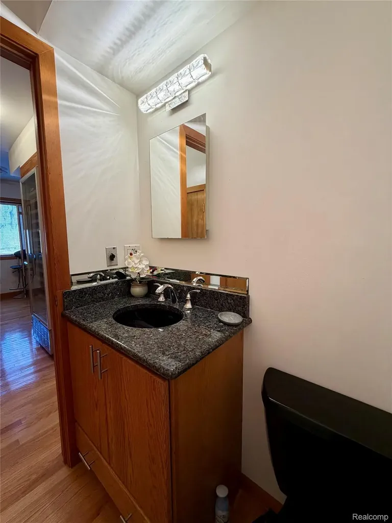 10655 Beardslee Road Perry Township MI 48872