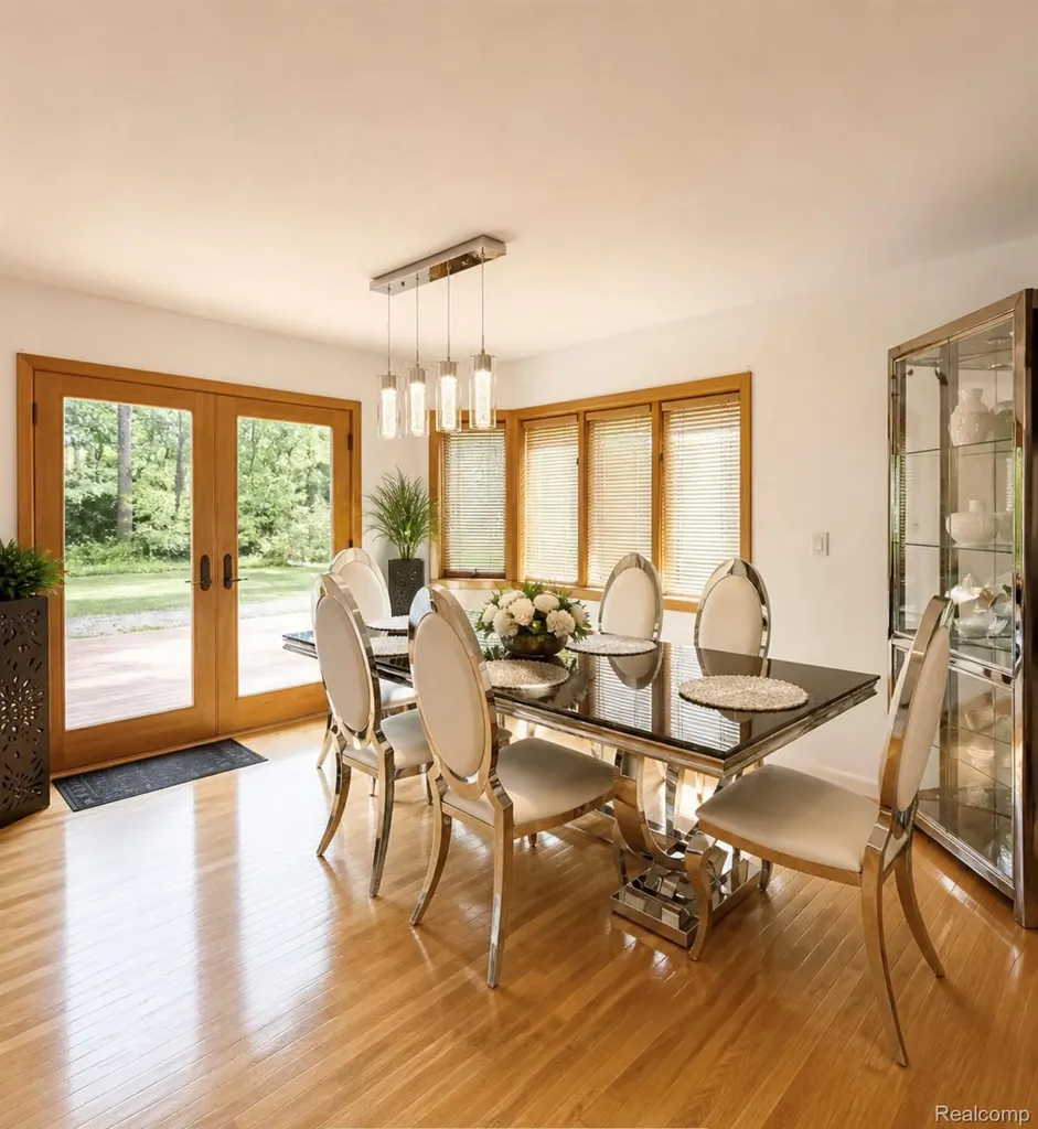 10655 Beardslee Road Perry Township MI 48872