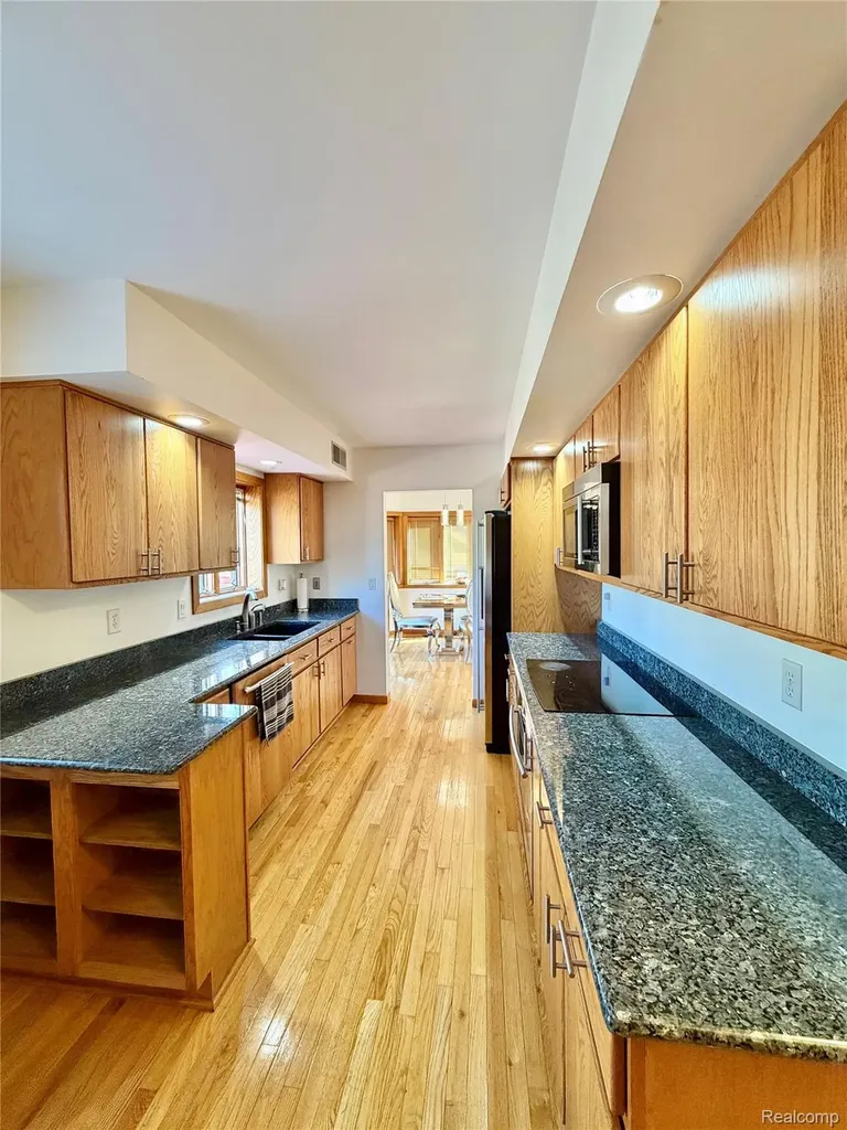 10655 Beardslee Road Perry Township MI 48872