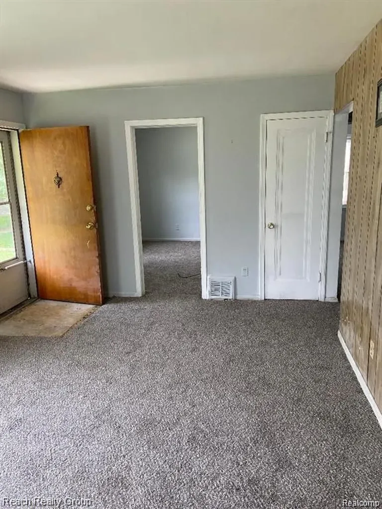 19928 Westphalia Street Detroit City MI 48205