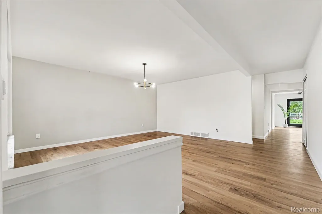 36299 Gregory Drive Sterling Heights City MI 48312