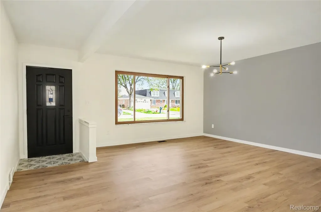 36299 Gregory Drive Sterling Heights City MI 48312