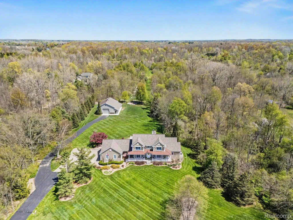 1720 N Lake Pleasant Road Arcadia Township MI 48412