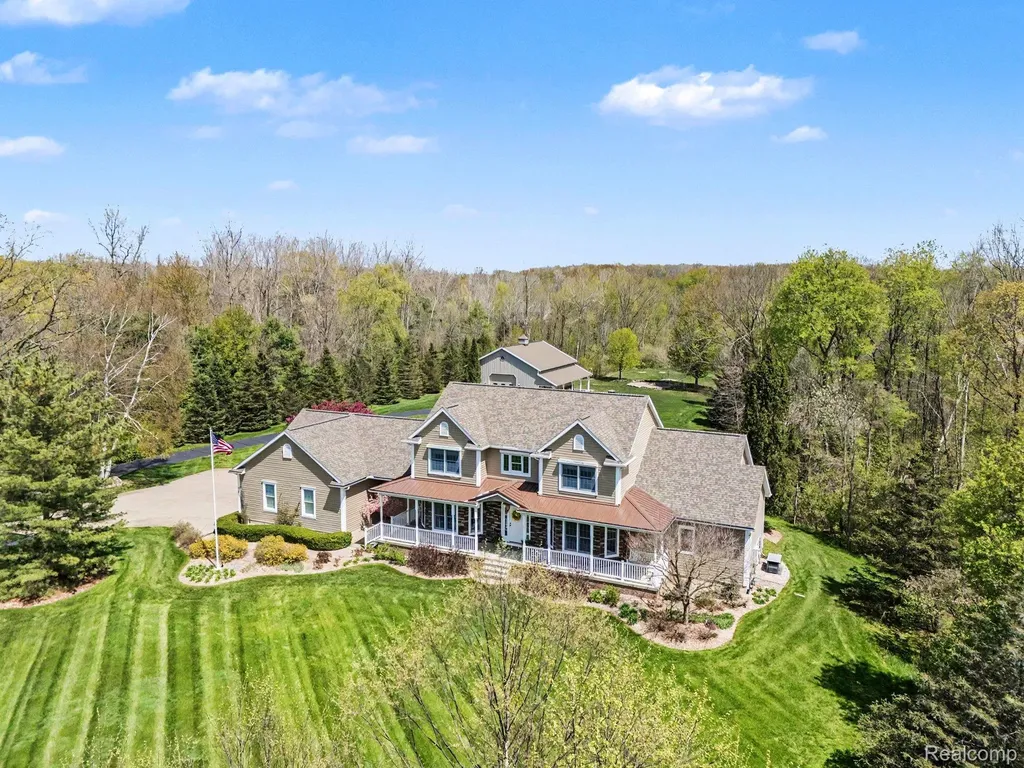 1720 N Lake Pleasant Road Arcadia Township MI 48412