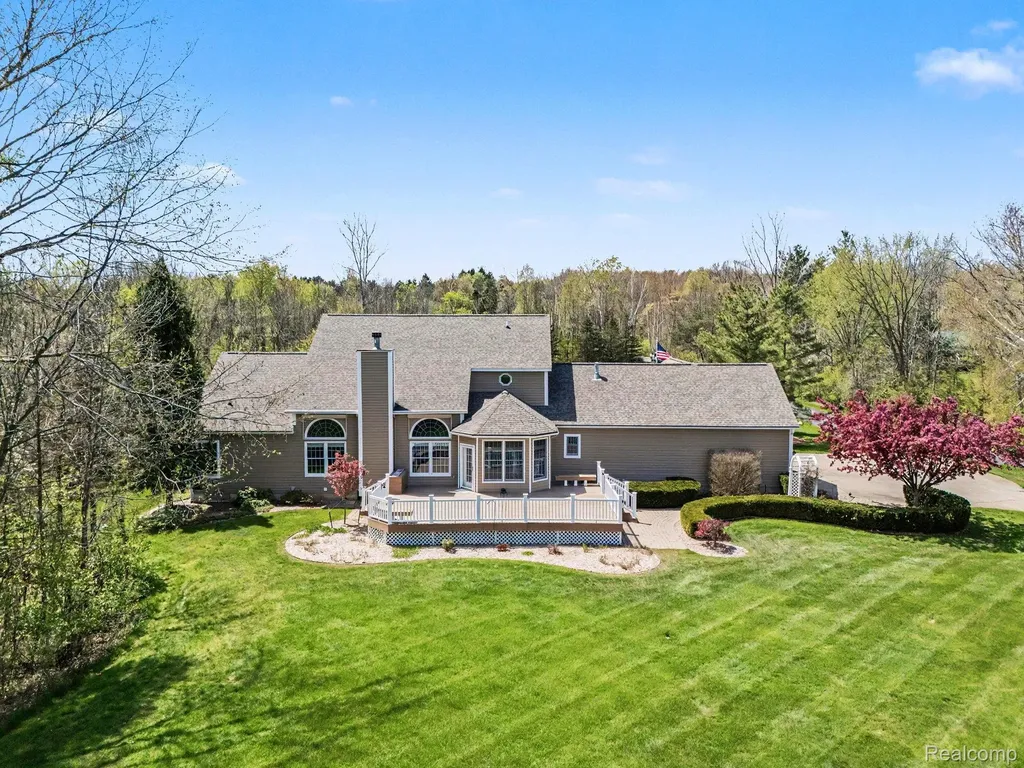 1720 N Lake Pleasant Road Arcadia Township MI 48412