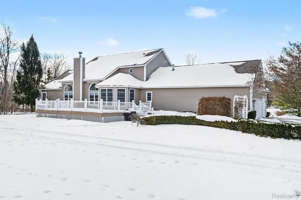 1720 N Lake Pleasant Road Arcadia Township MI 48412