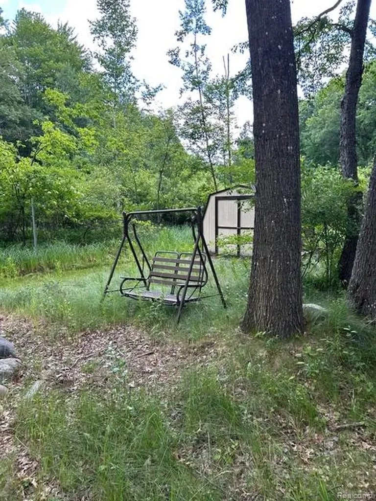 2221 #305 Grass Lake Avenue Freeman Township MI 48529