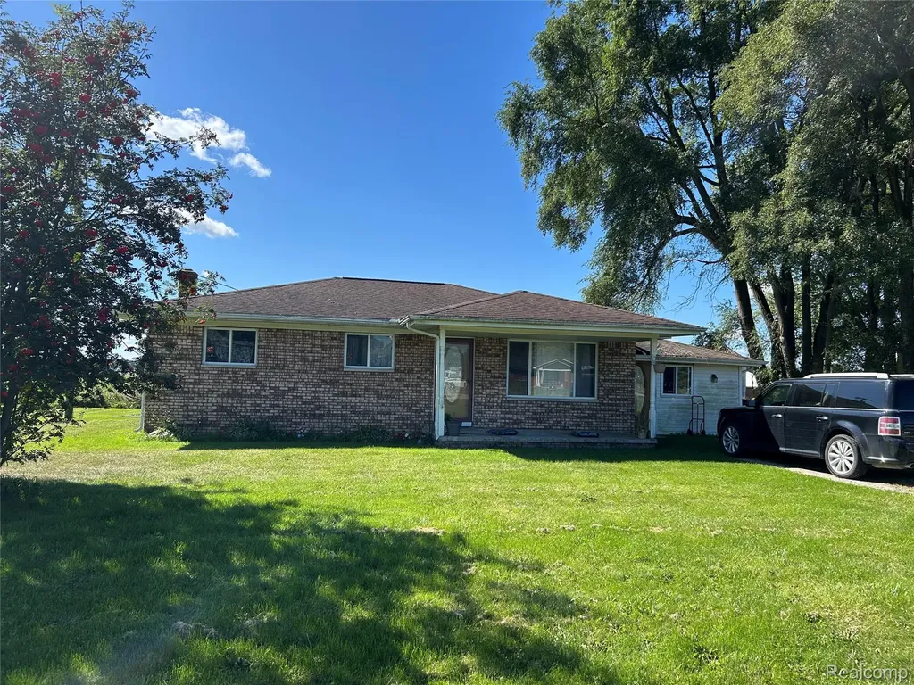 16401 Almont Road Berlin Township MI 48002