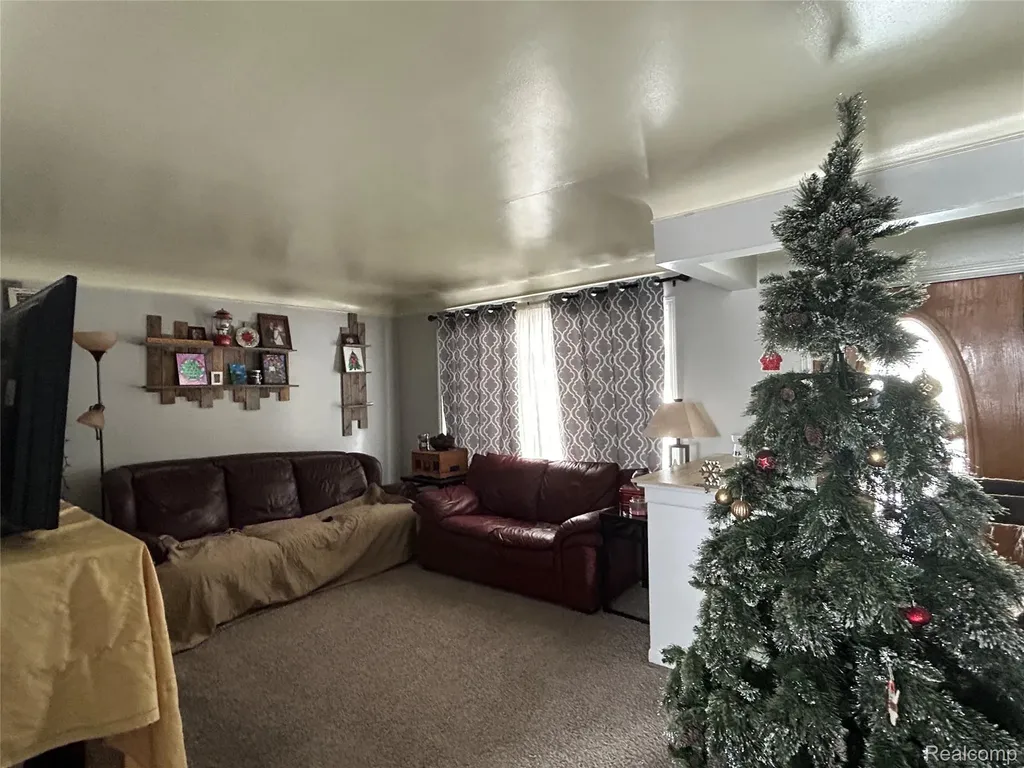 16401 Almont Road Berlin Township MI 48002