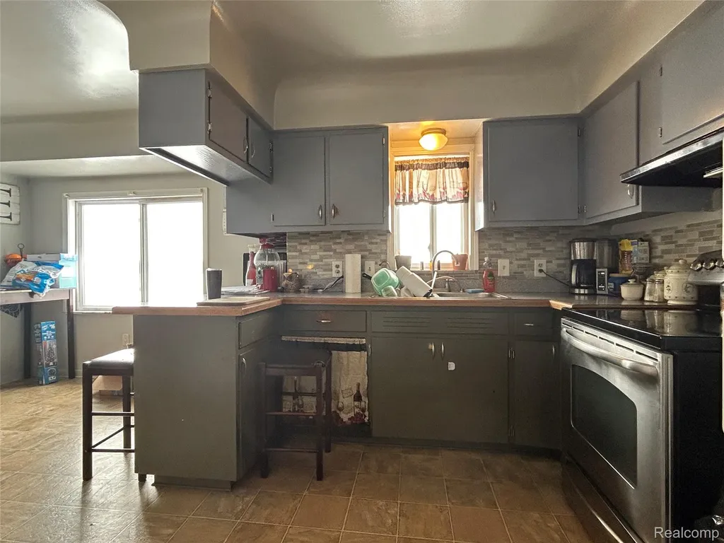 16401 Almont Road Berlin Township MI 48002