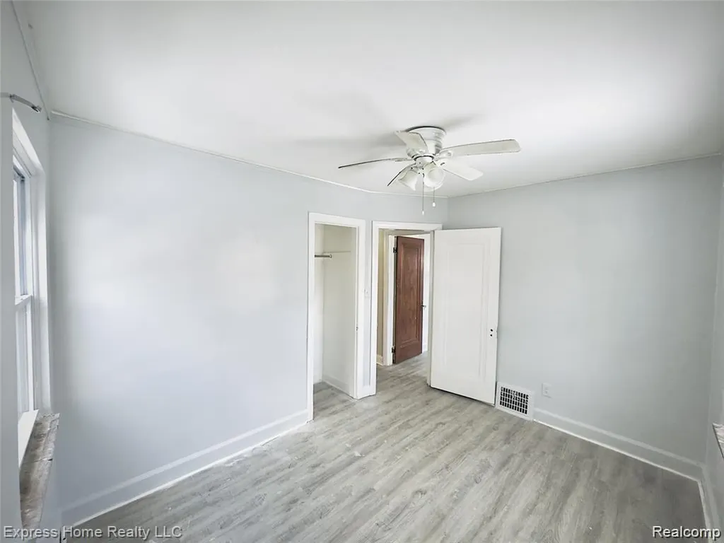 8125 Bliss Street Detroit City MI 48234