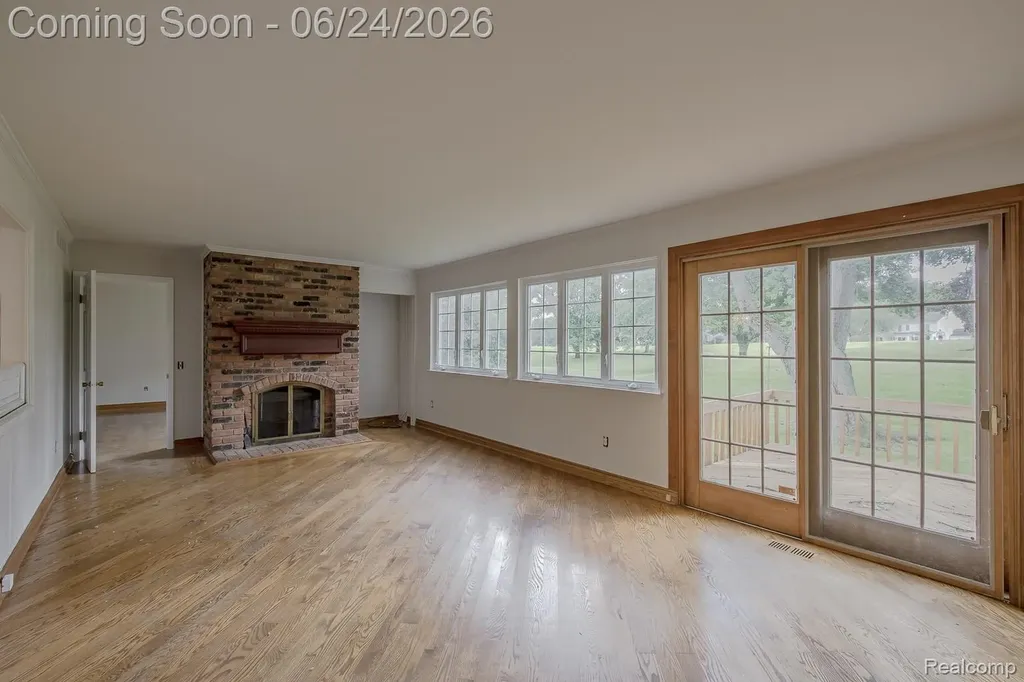 710 Basswood Drive Rochester Hills City MI 48309