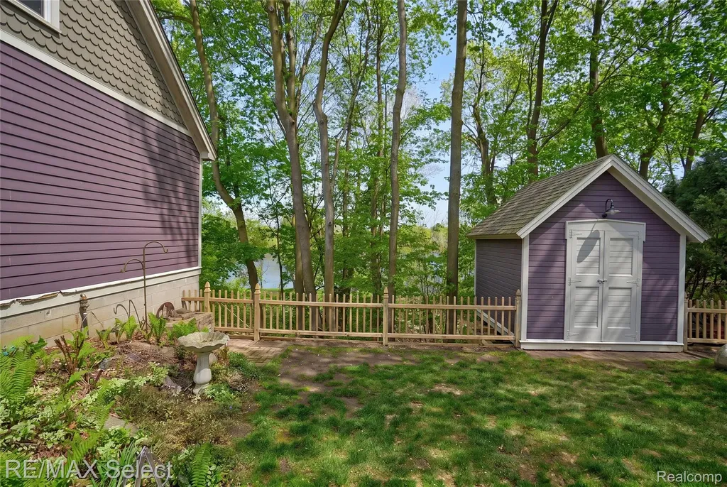 452 Butler Street Northville City MI 48167