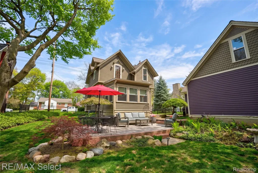 452 Butler Street Northville City MI 48167