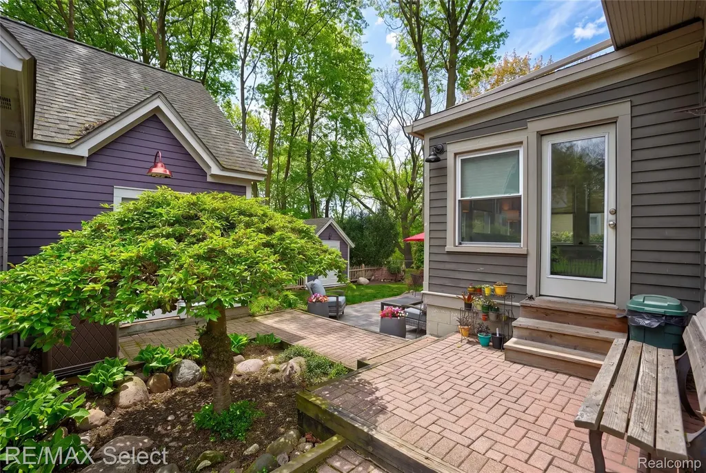 452 Butler Street Northville City MI 48167