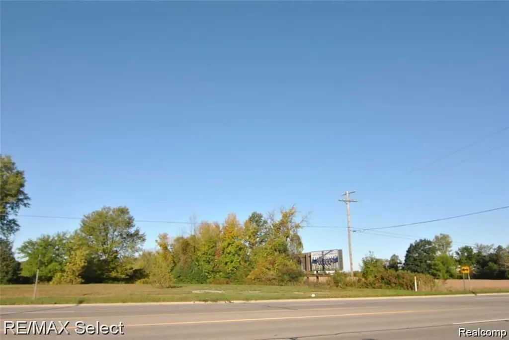 6483 Bay Kochville Township MI 48604