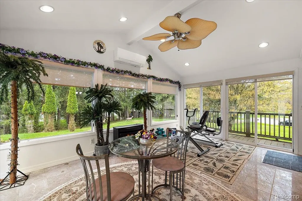 865 N Lapeer Road Orion Charter Township MI 48362