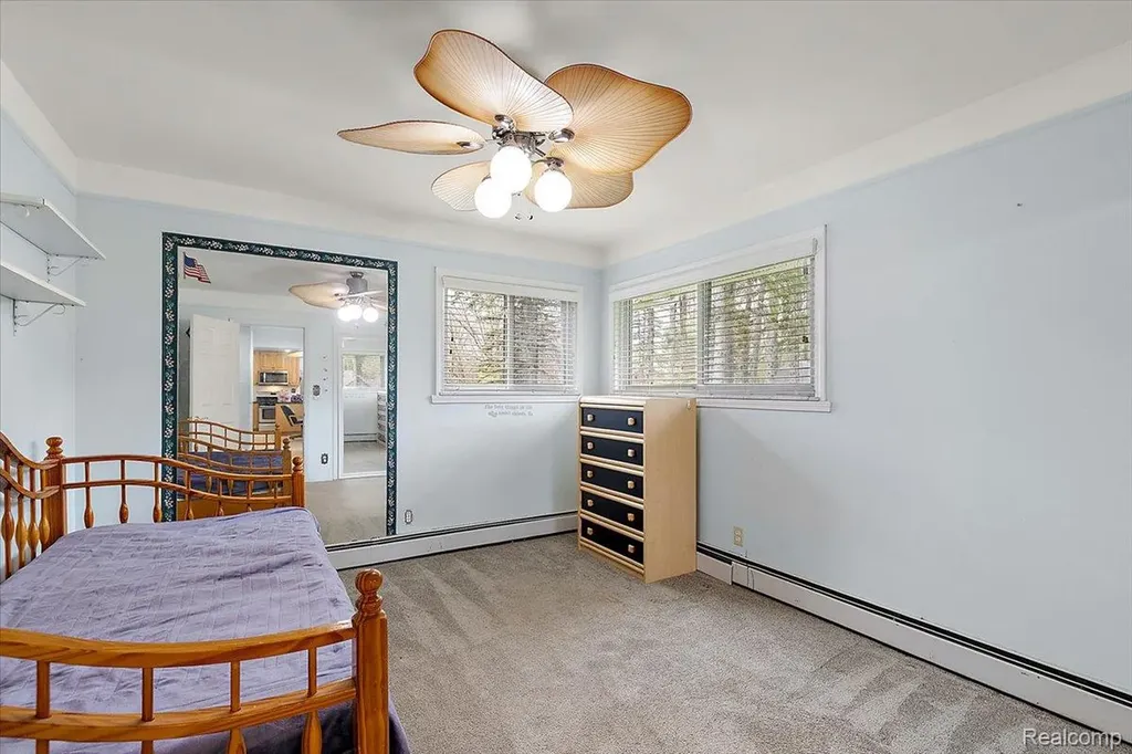 865 N Lapeer Road Orion Charter Township MI 48362