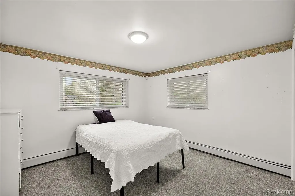 865 N Lapeer Road Orion Charter Township MI 48362