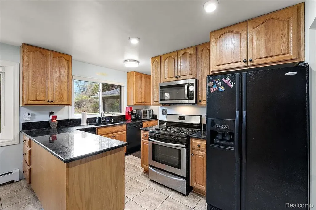 865 N Lapeer Road Orion Charter Township MI 48362