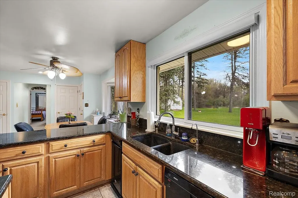 865 N Lapeer Road Orion Charter Township MI 48362