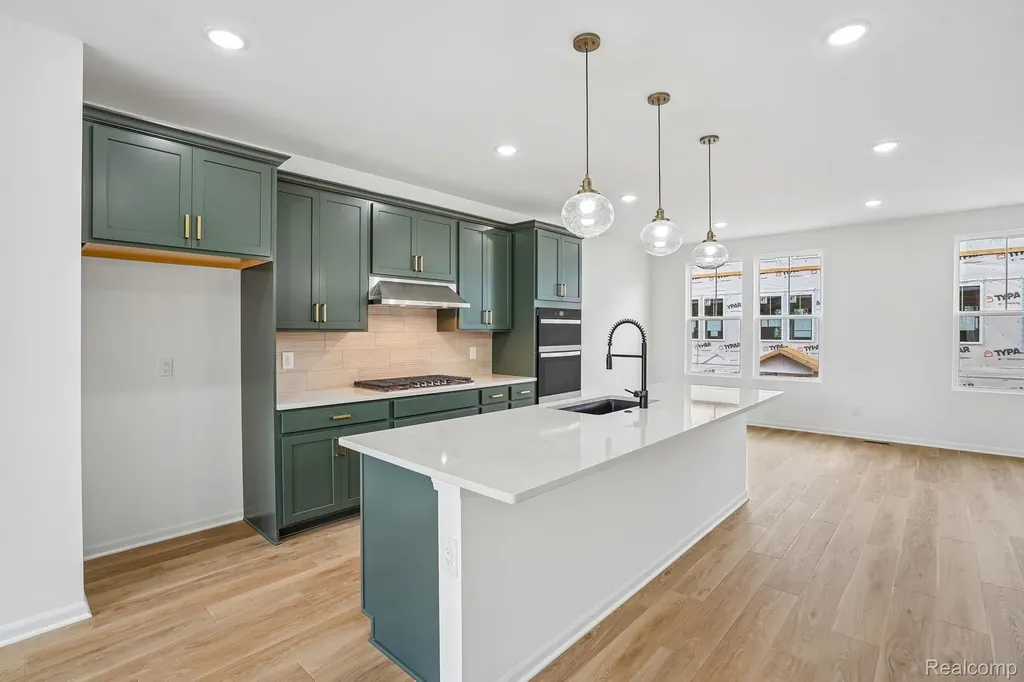 25429 Orwell Street Novi City MI 48375