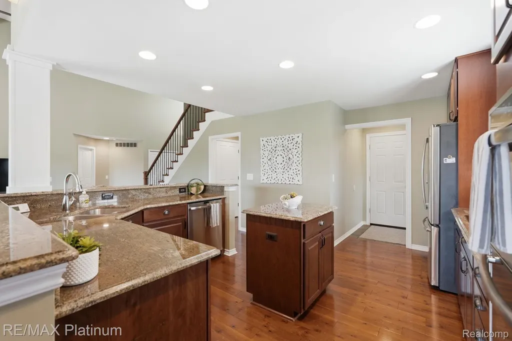 9167 Rotondo Drive Hartland Township MI 48855