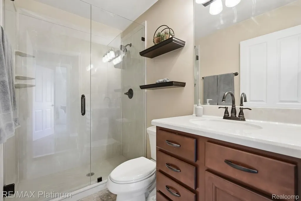 9167 Rotondo Drive Hartland Township MI 48855