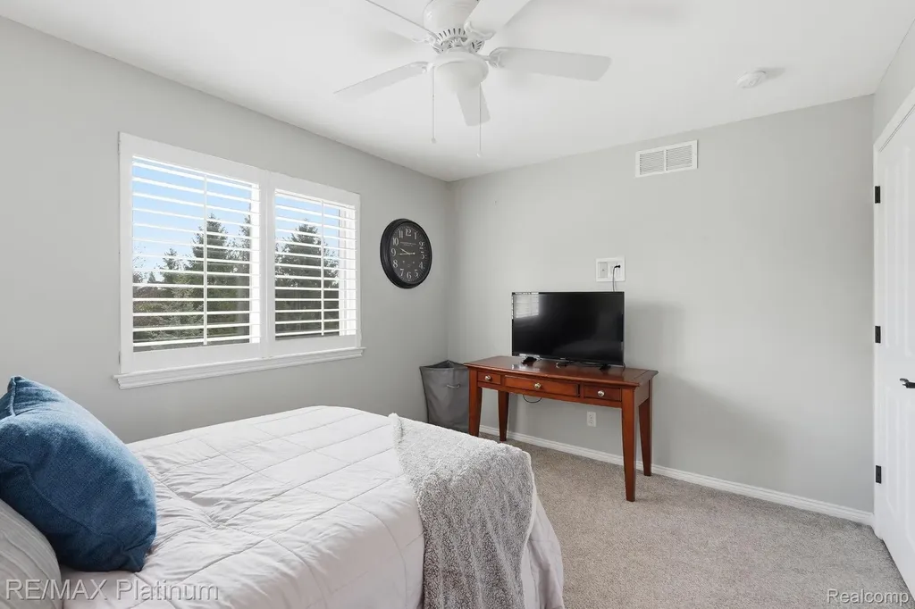 9167 Rotondo Drive Hartland Township MI 48855