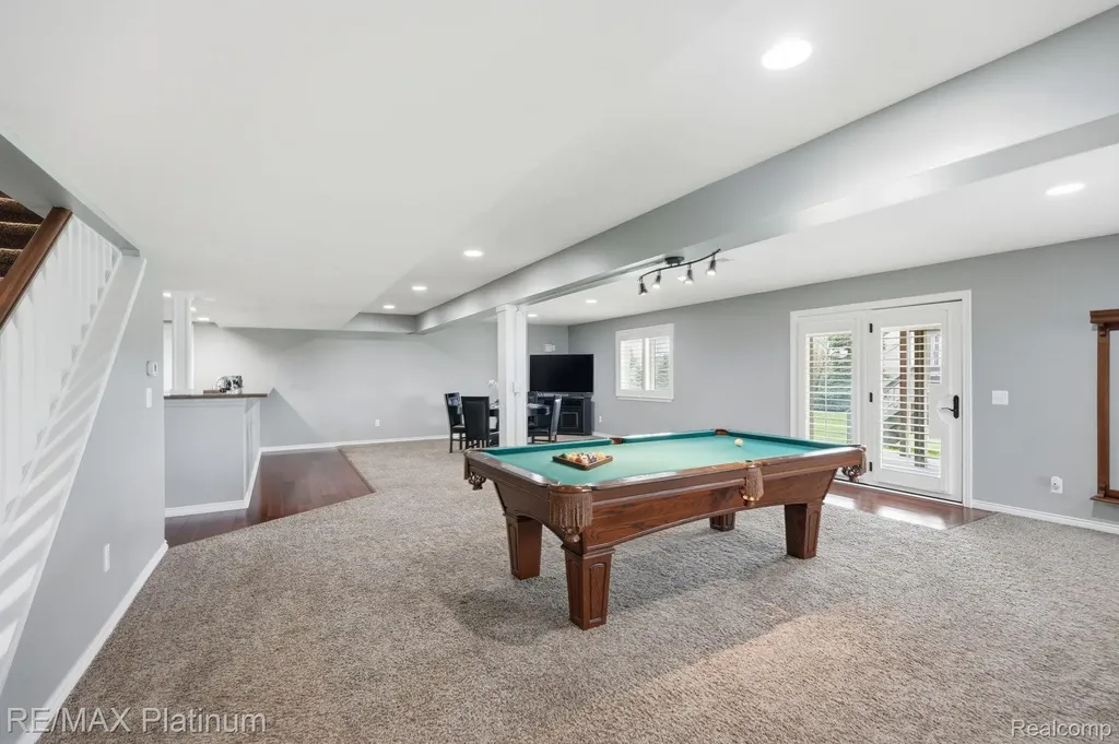 9167 Rotondo Drive Hartland Township MI 48855
