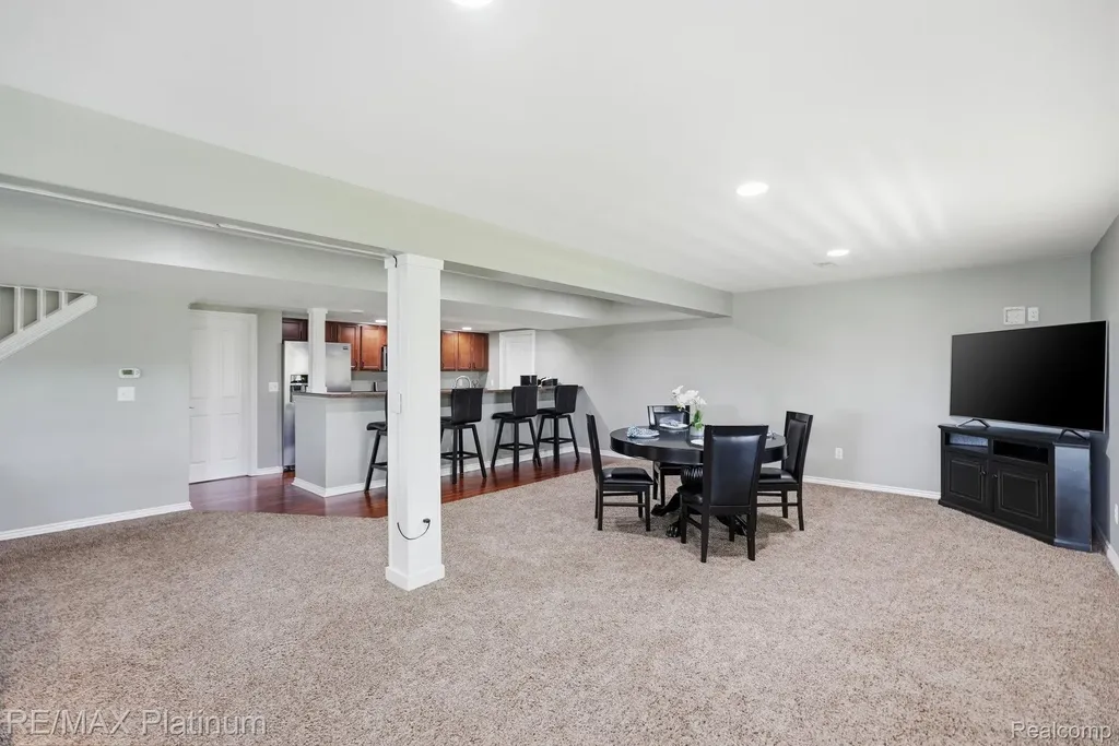 9167 Rotondo Drive Hartland Township MI 48855