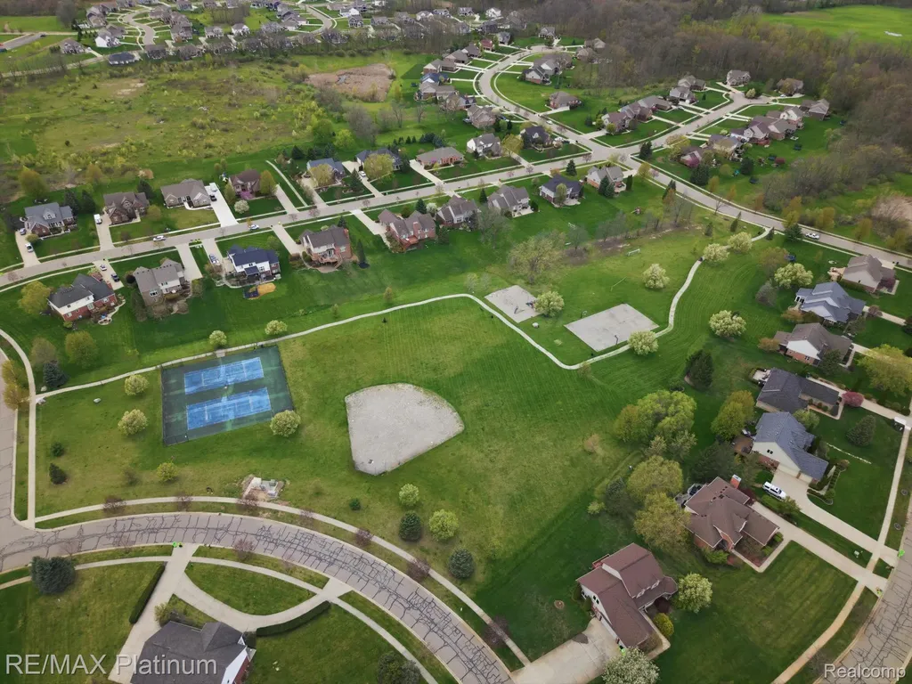 9167 Rotondo Drive Hartland Township MI 48855