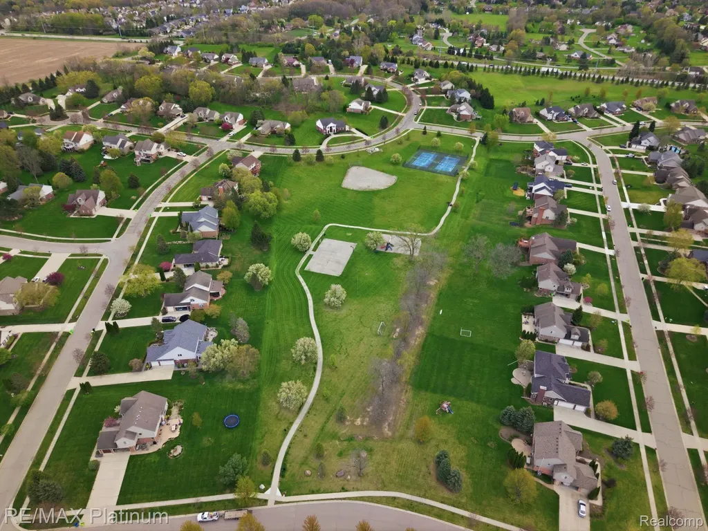 9167 Rotondo Drive Hartland Township MI 48855