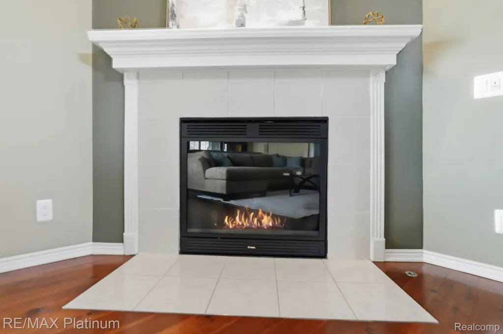 9167 Rotondo Drive Hartland Township MI 48855