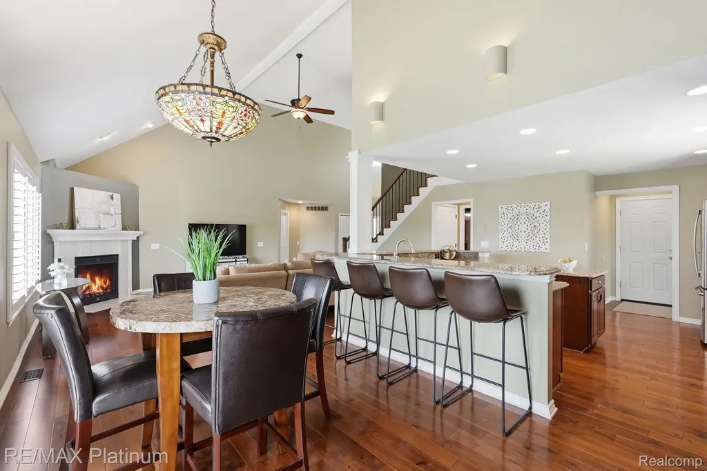 9167 Rotondo Drive Hartland Township MI 48855