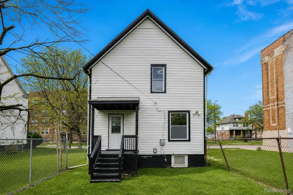 430 Holbrook Street Detroit City MI 48202