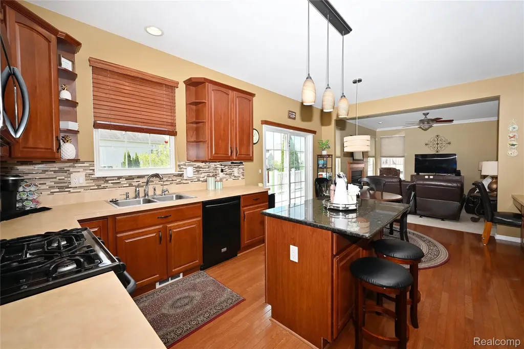 57813 Cider Mill Drive Lyon Charter Township MI 48165
