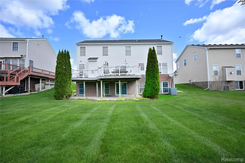 57813 Cider Mill Drive Lyon Charter Township MI 48165