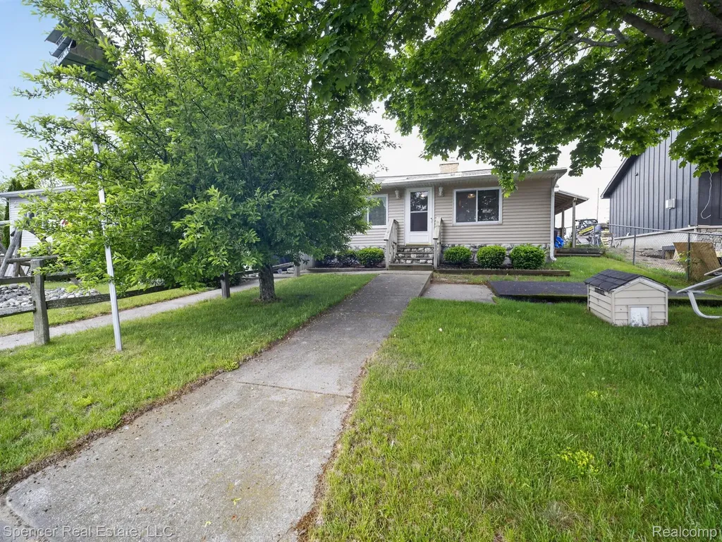 103 Harbor Street Au Sable Charter Township MI 48750