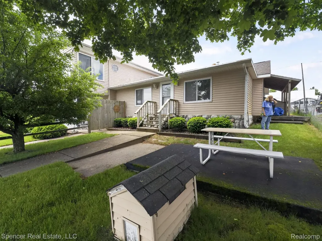 103 Harbor Street Au Sable Charter Township MI 48750