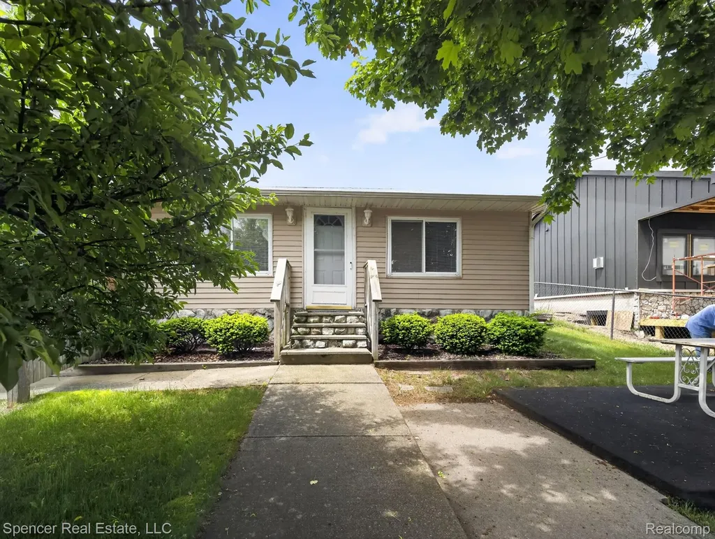103 Harbor Street Au Sable Charter Township MI 48750