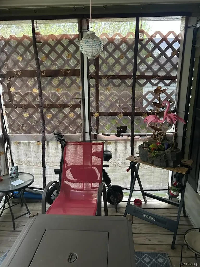1031 Falstaff Circle Salem Township MI 48167