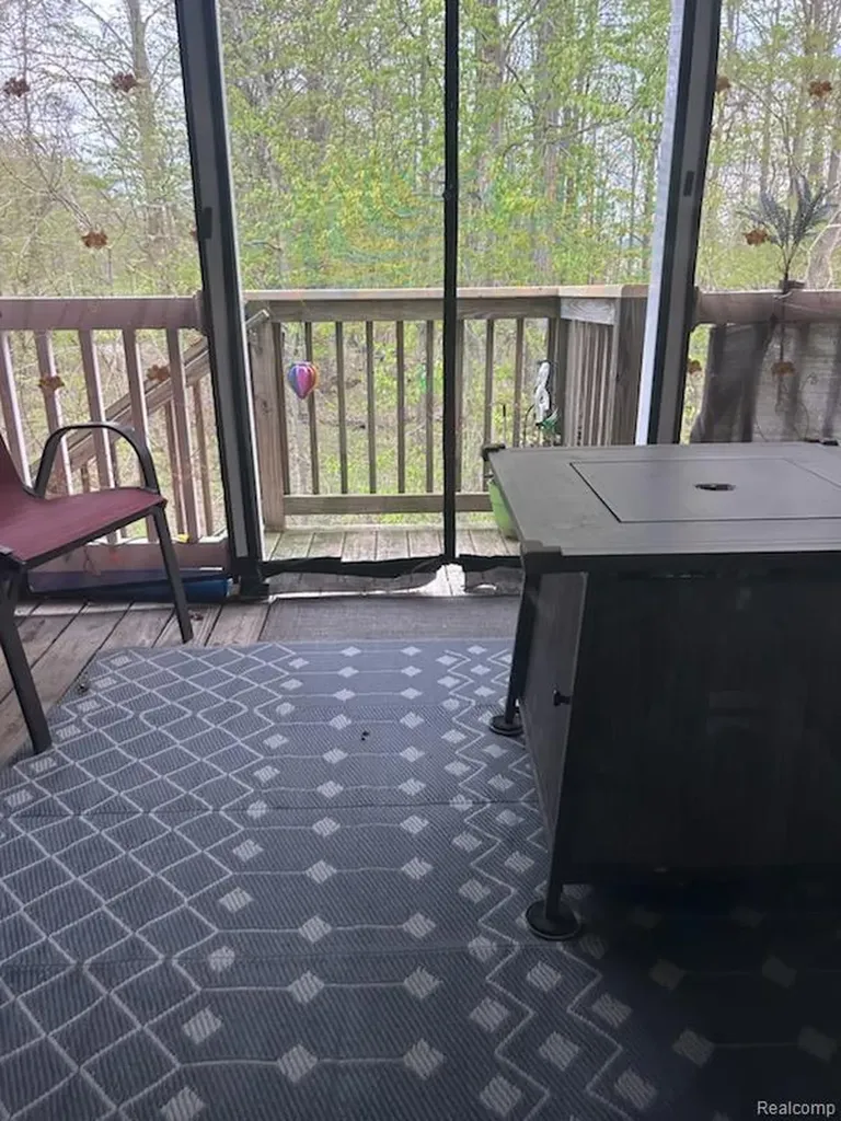 1031 Falstaff Circle Salem Township MI 48167
