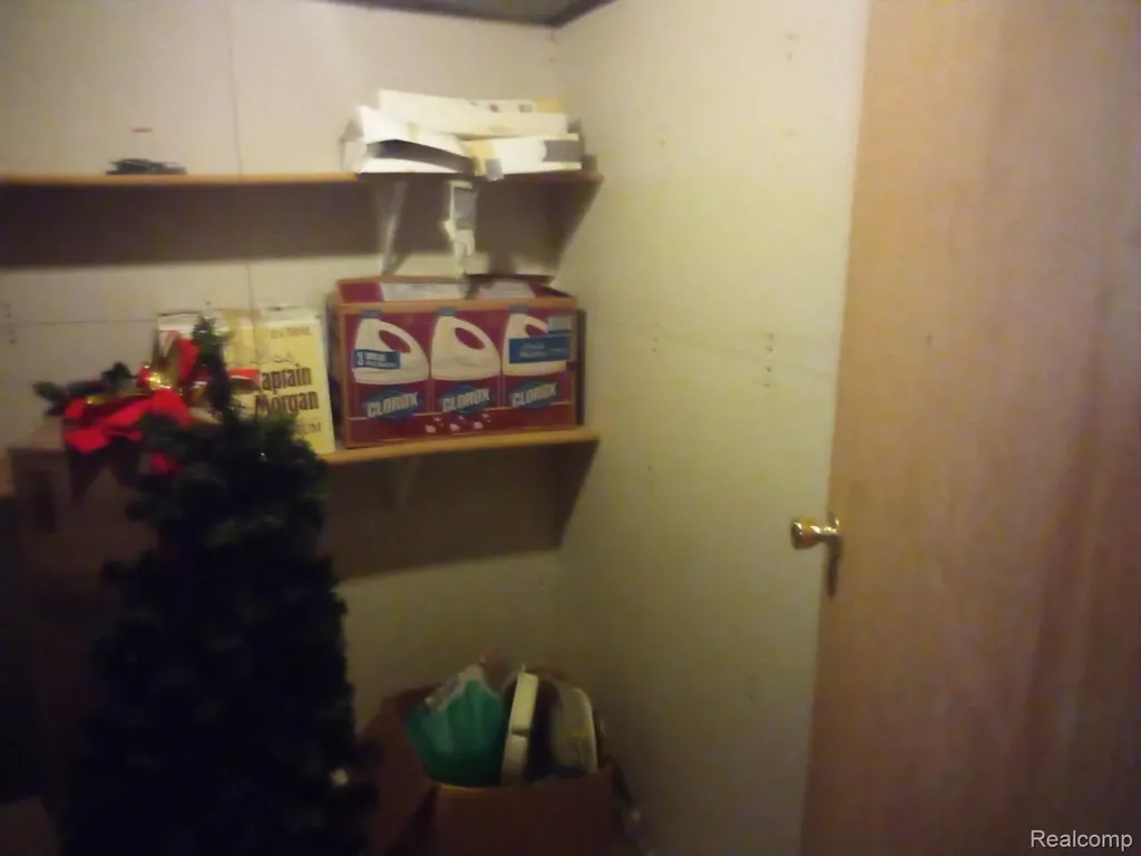 5255 N Seymour Road Flushing Charter Township MI 48433
