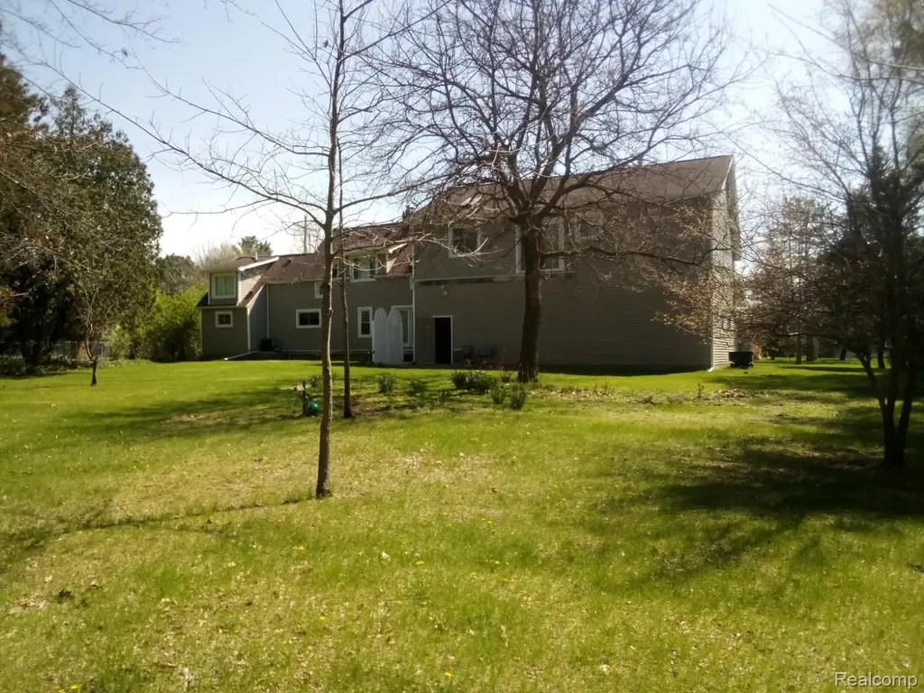 5255 N Seymour Road Flushing Charter Township MI 48433